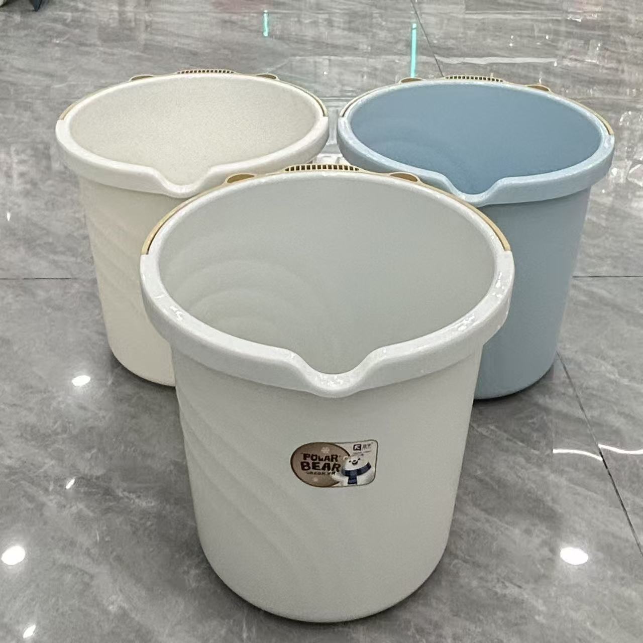 加厚塑料水桶洗脸盆家用储水桶带盖大号手提桶学生宿舍洗漱户外水桶、多用桶纯净水桶