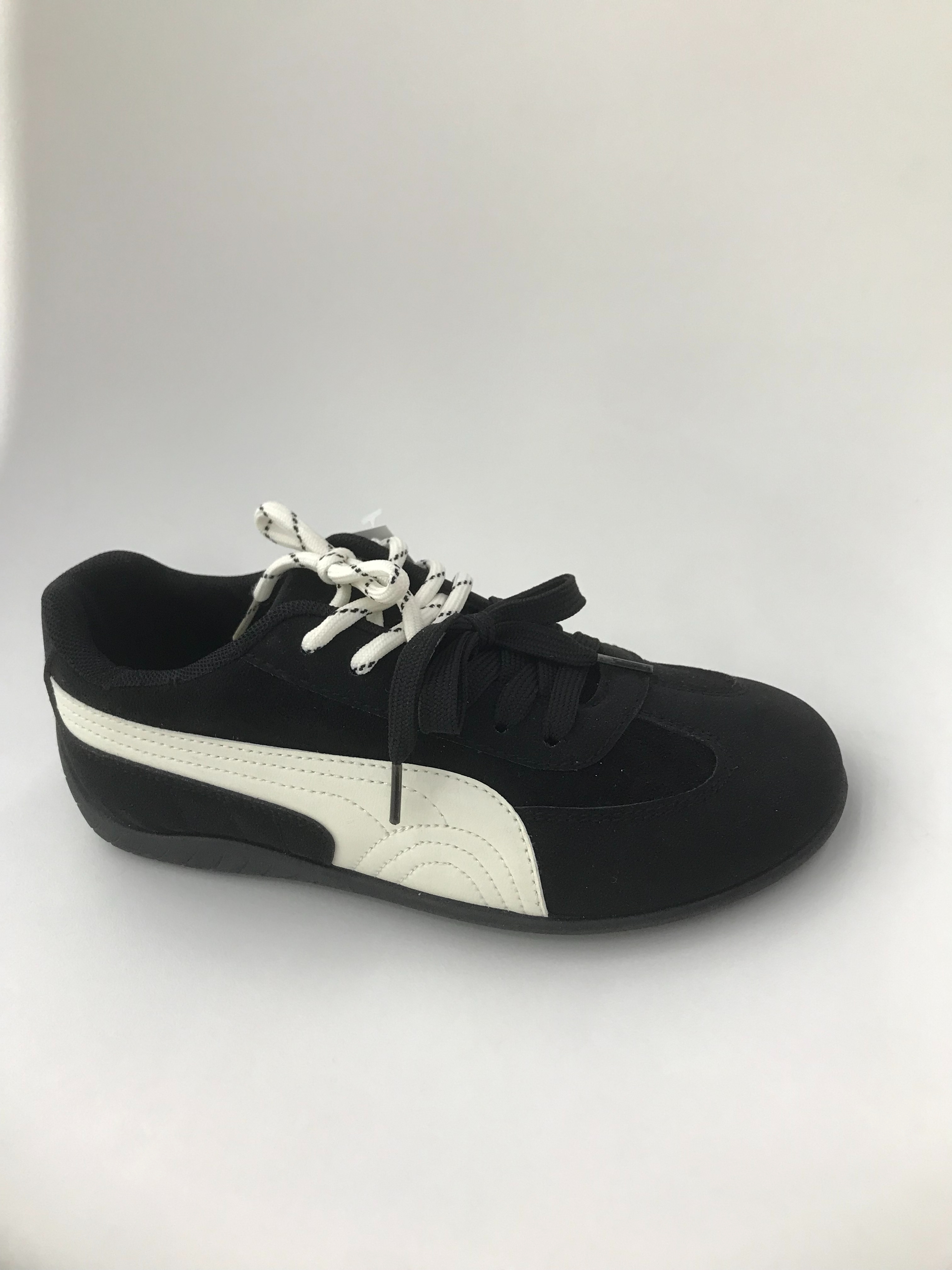 Women's thin-soled breathable and comfortable style details Picture