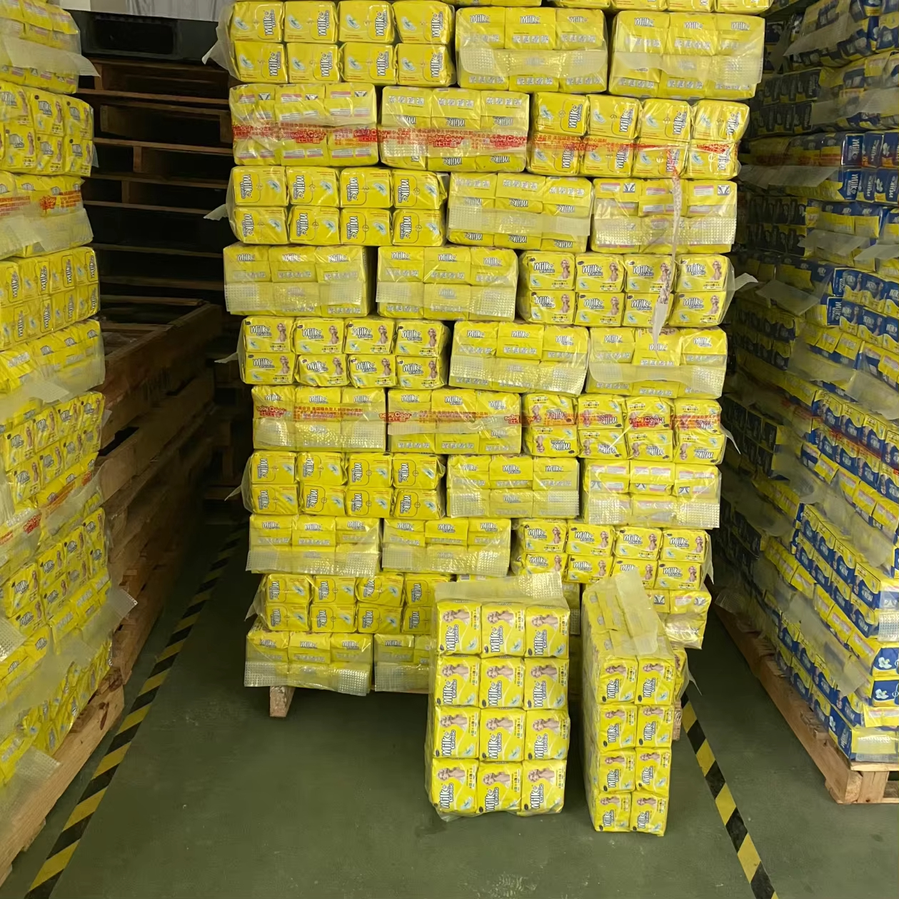 Milk Music sanitary pads卫生巾护垫组合舒适透气姨妈巾适用多款规格详情9