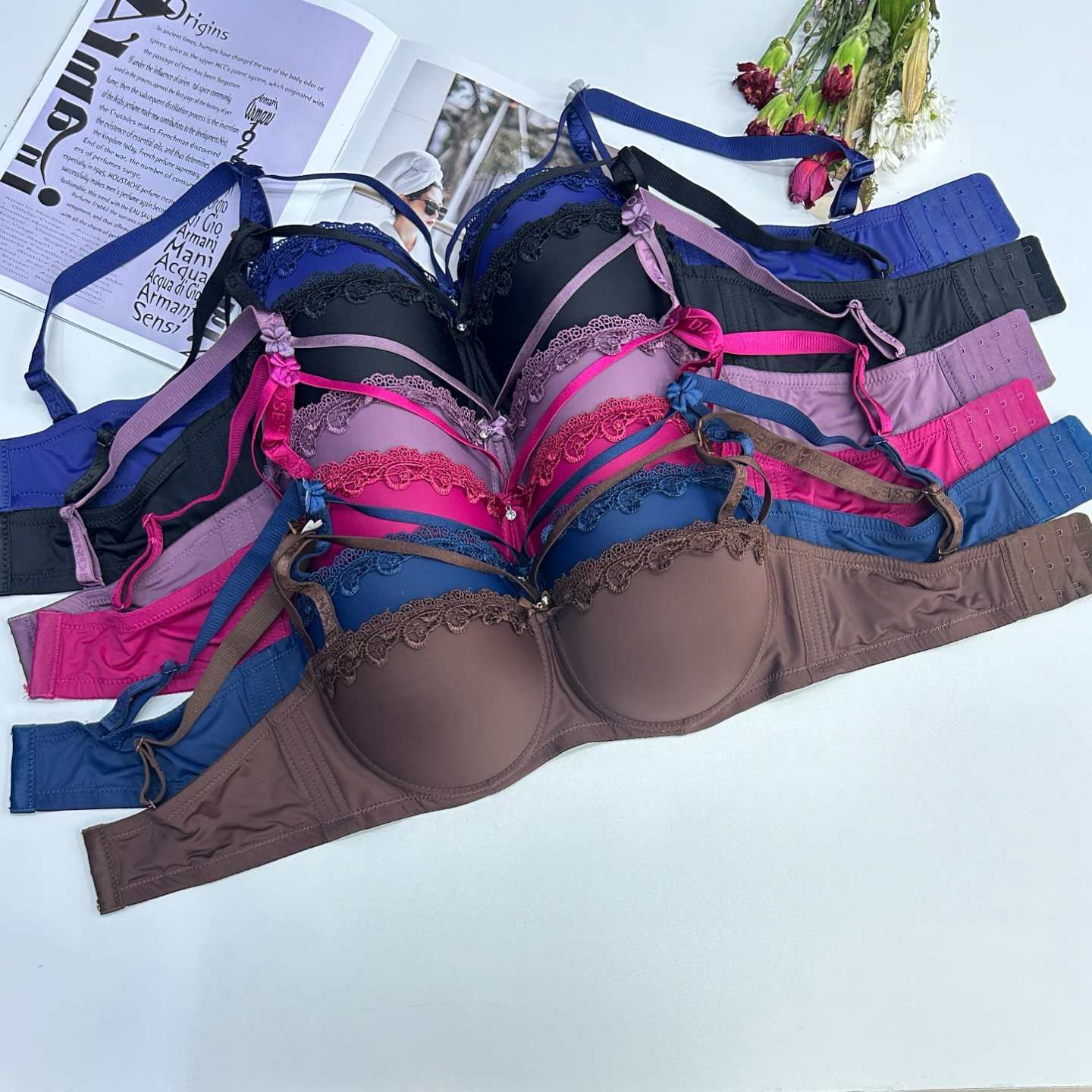 546# Export underwear inventory Clearance: Low-price lace jacquard women's bras, sexy steel rims gather fashionable and comfortable underwear, adjustable underwear QNI Specification drawing