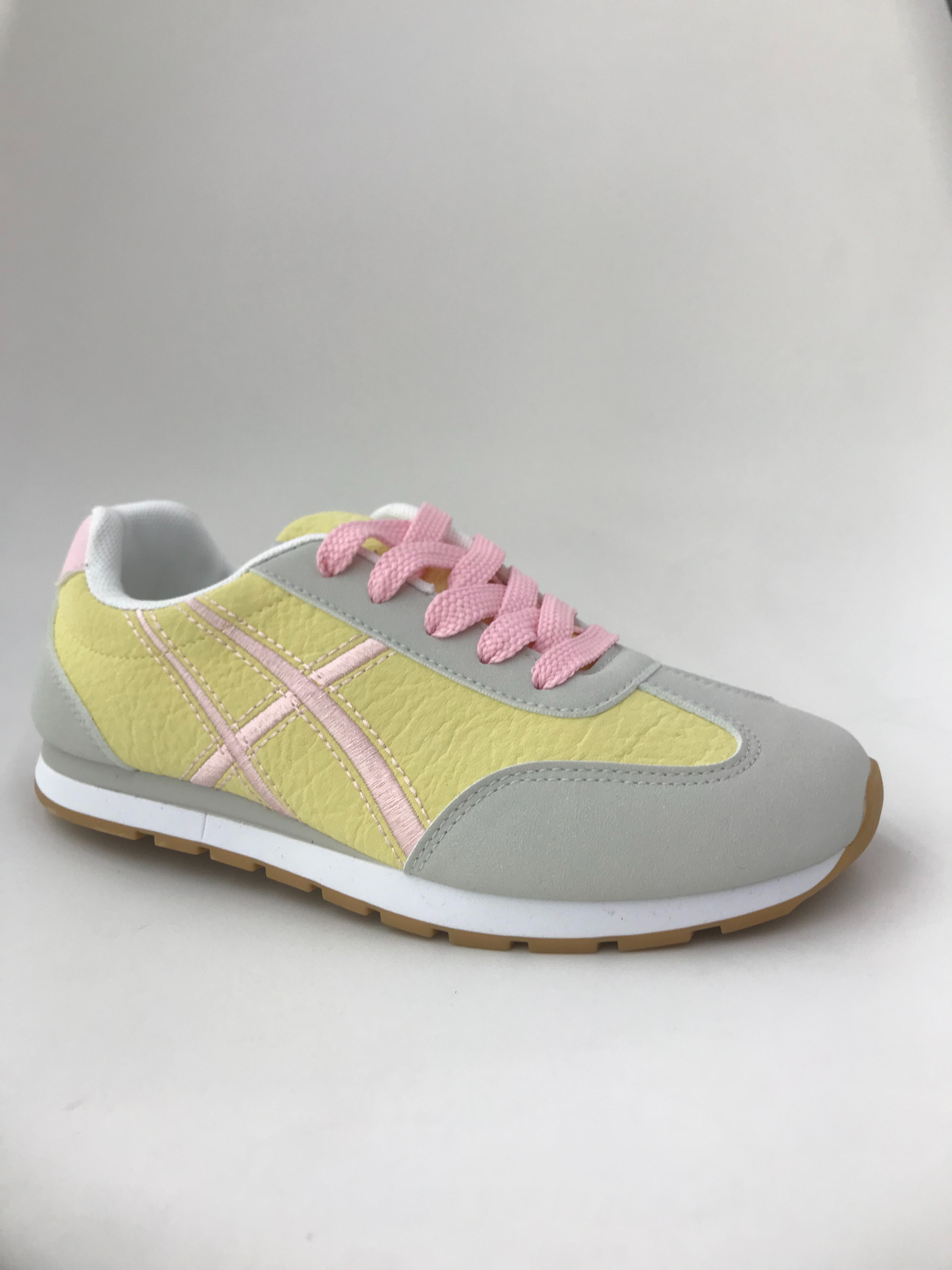 Women's Forrest Gump shoes casual and trendy style Application Scenario