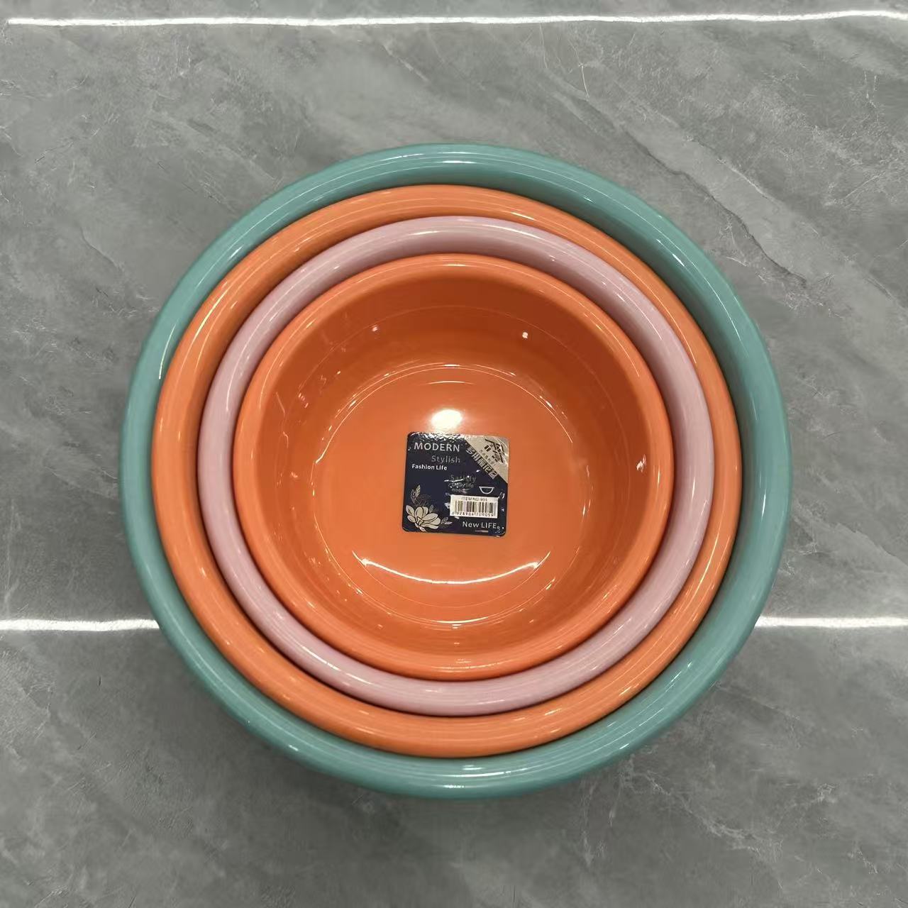 Wholesale of in-stock event gift basins, plastic basins, various specifications of household basins, home washbasins, washbasins, laundry basins, plastic basins Application Scenario