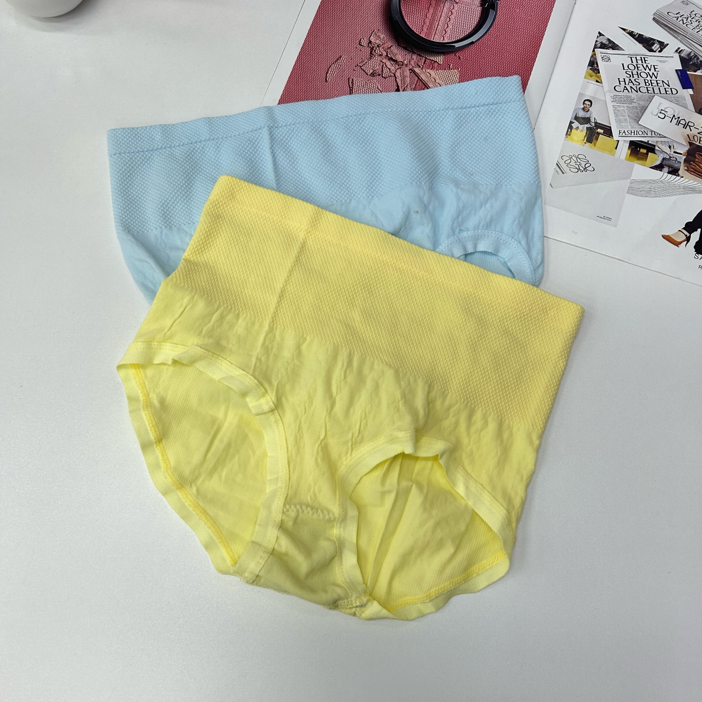 1475# Foreign trade export to the Middle East and Africa, high-waisted, seamless mugwort leaf sweat-absorbing, breathable, body-shaping, tummy tightening, buttocks lifting women's triangle underwear, sexy and comfortable solid color underwear, women QNI details Picture