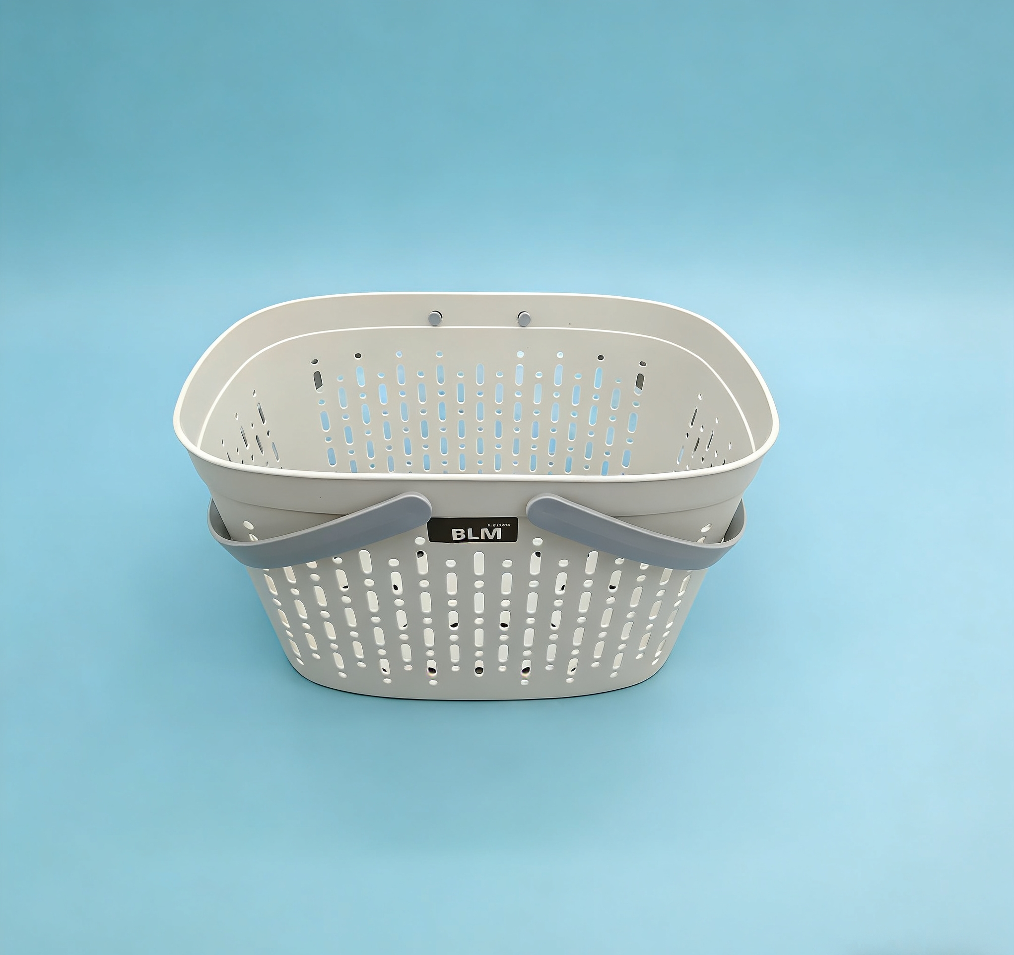 White plastic storage baskets, household storage baskets, square storage baskets, storage baskets, storage boxes, organizing baskets, storage containers, household storage supplies