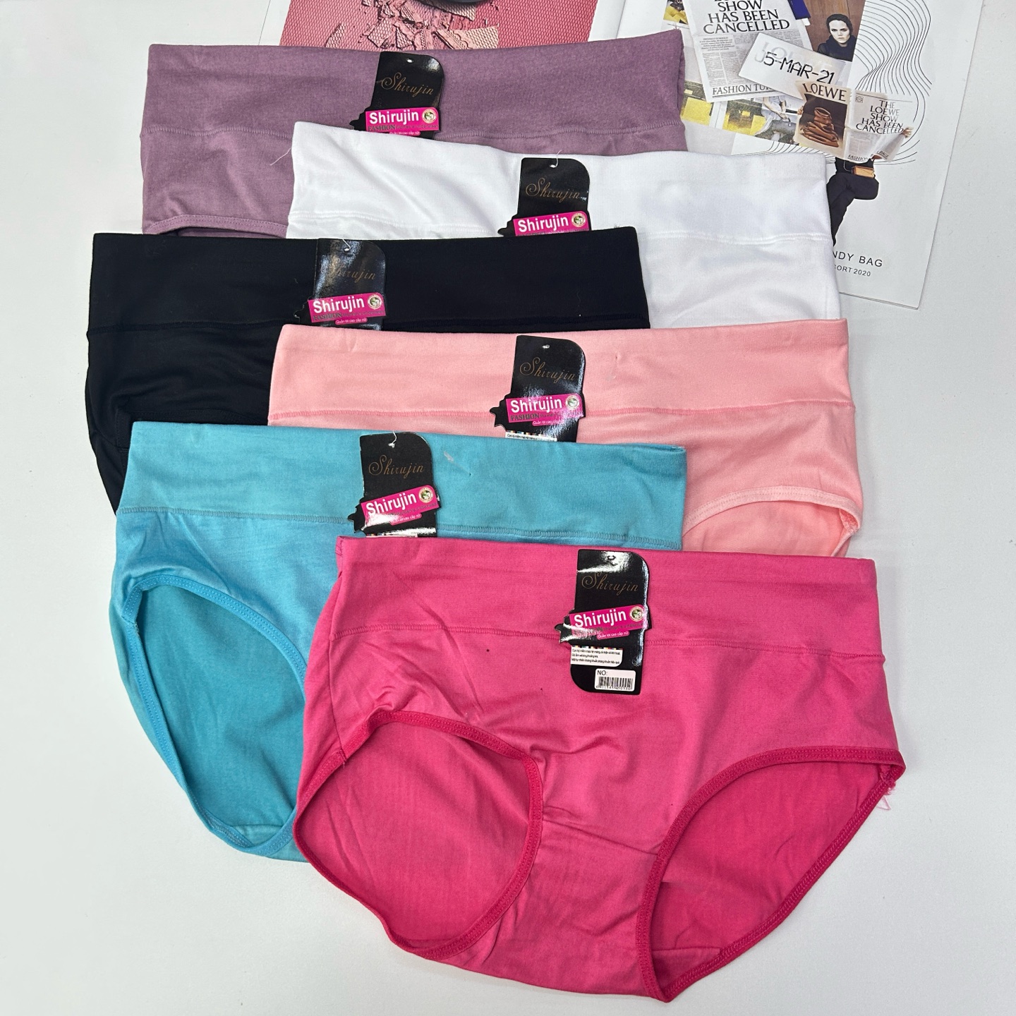101 Foreign Trade Export Middle East and Africa Women's large-sized underwear in solid color in stock, mid-waist women's triangle pants QNI full figure