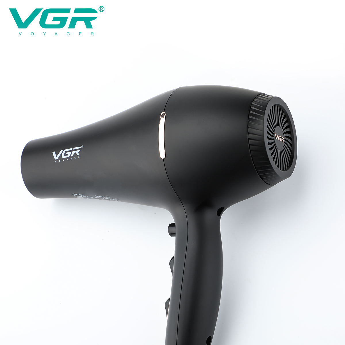 VGR Cross-border Hair Salon 3-speed Adjustable temperature Hair dryer, high-power cold and hot strong wind force constant temperature Hair dryer V-433 Application Scenario