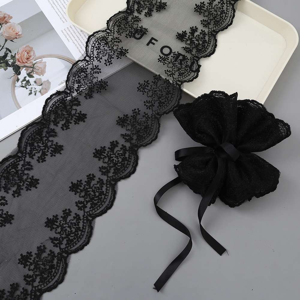 Factory direct supply of new mesh embroidery snowflake lace 16cm accessories, large intestine rings, clothing accessories, diy stock wholesale Specification image