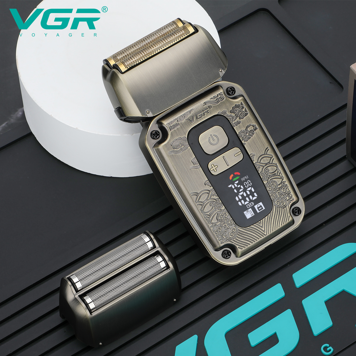 VGR337 Cross-border Razor, Sideburn trimming knife, bald hair clipper, digital display reciprocating retro style razor Application Scenario