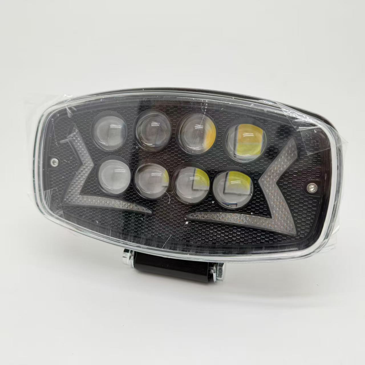High-power Ouka spotlights, yellow and white flashing driving lights, fog lights, 6-inch high-power 80W truck lights, roof lights Application Scenario