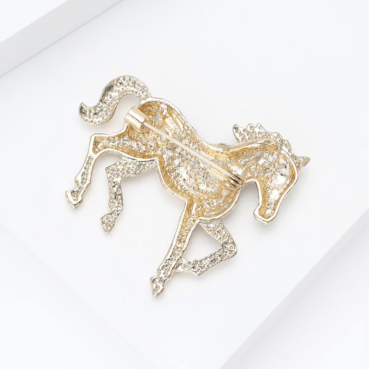 胸针/金榜题名/莫桑钻胸针/胸针复古/吧唧白底实物图