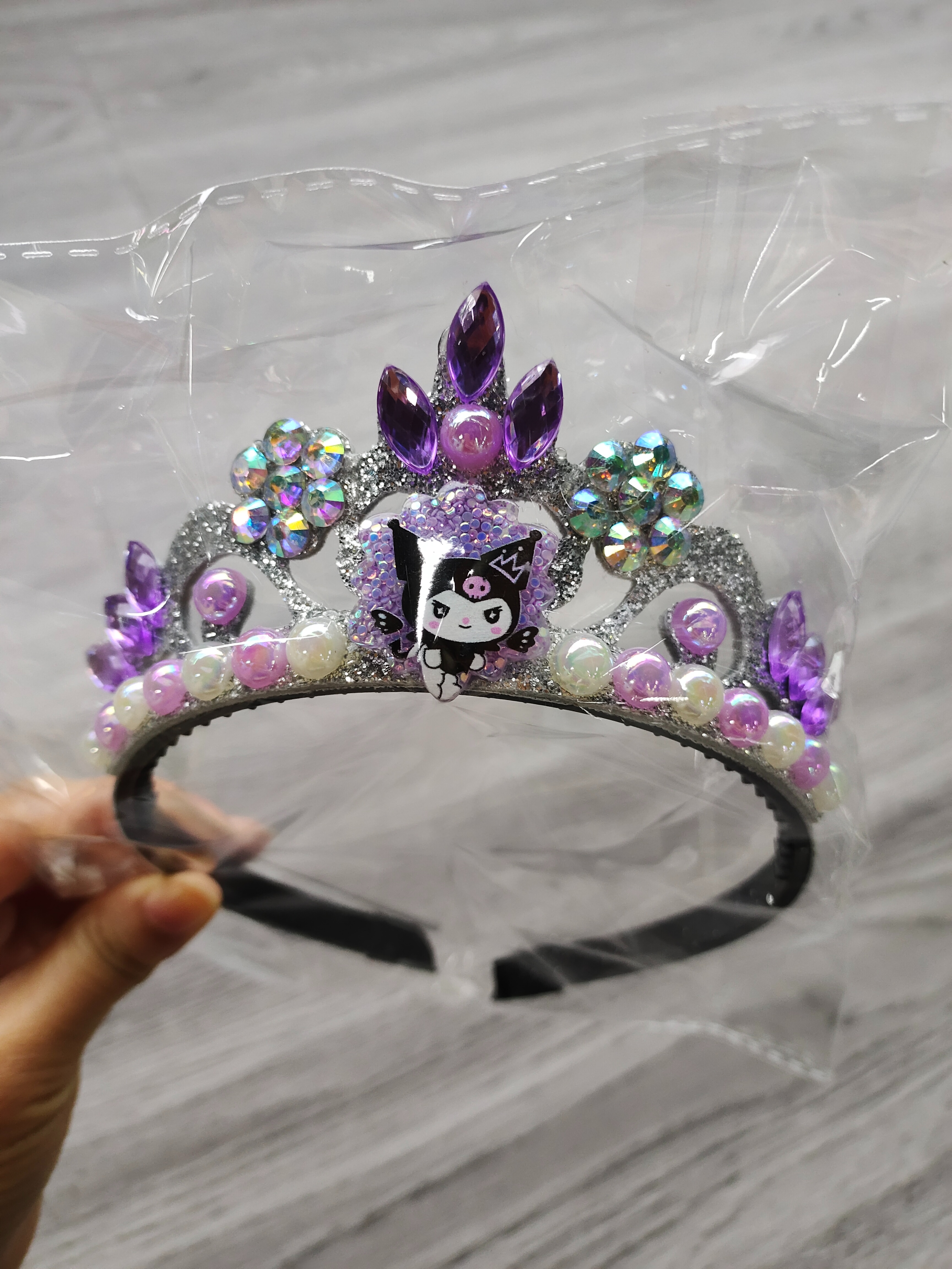 新款公主皇冠头饰儿童卡通水晶... ¥3.50颜色:FG008-3#紫色库洛米水晶皇冠发箍