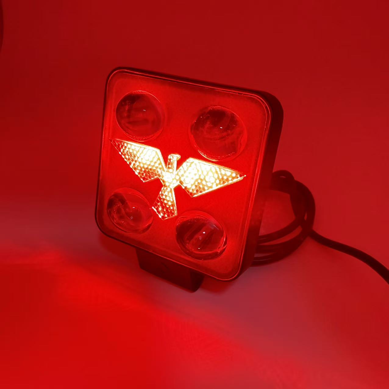 Truck LED spotlights, 4-bead lens, 3-inch 20W square Eagle Teng red and blue multi-mode front bumper light, lens light, inspection light details Picture