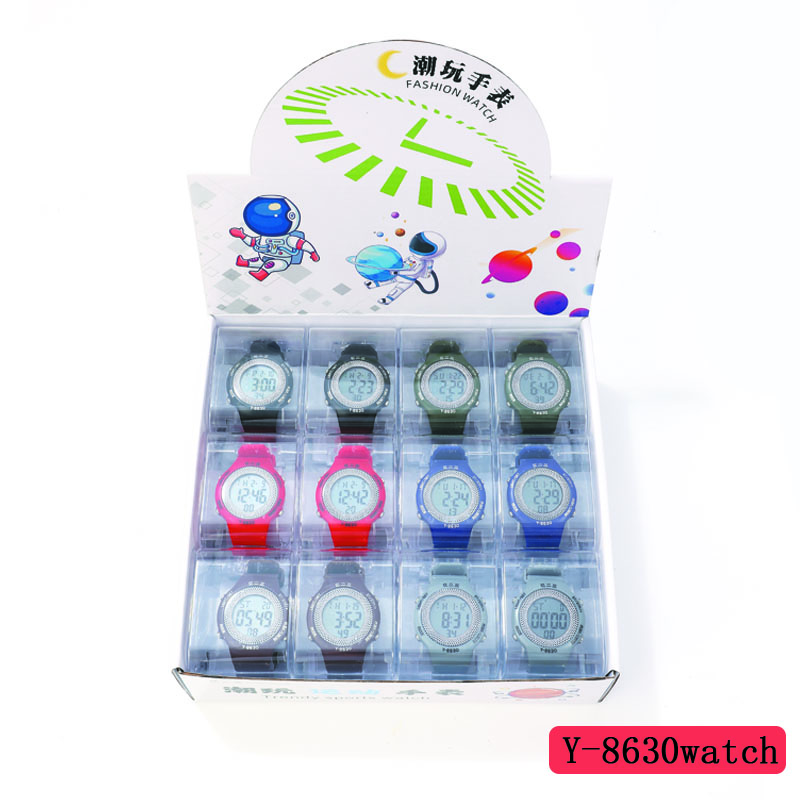 The YITONG basic electronic watch from YITONG is cost-effective, durable and worry-free. It is specially designed for students to wear in class and daily life. The Y-8630 basic electronic watch is a round, colorful, waterproof and luminous sports watch for both men and women. It is a trend Application Scenario