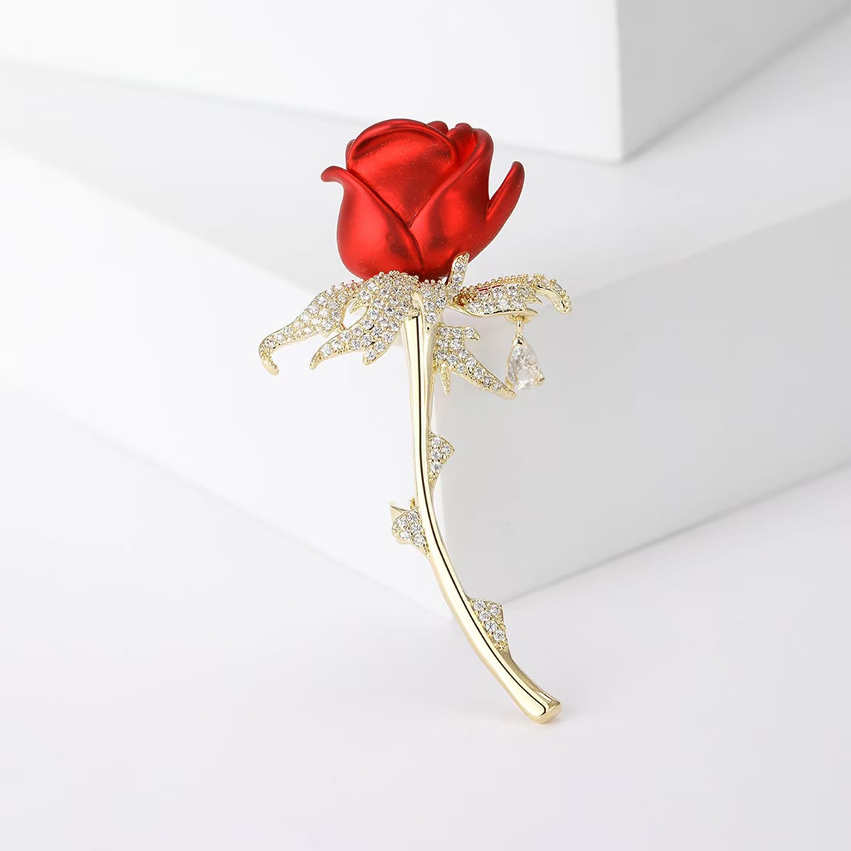 胸针/徽章/辅料/金榜题名/莫桑钻胸针细节图