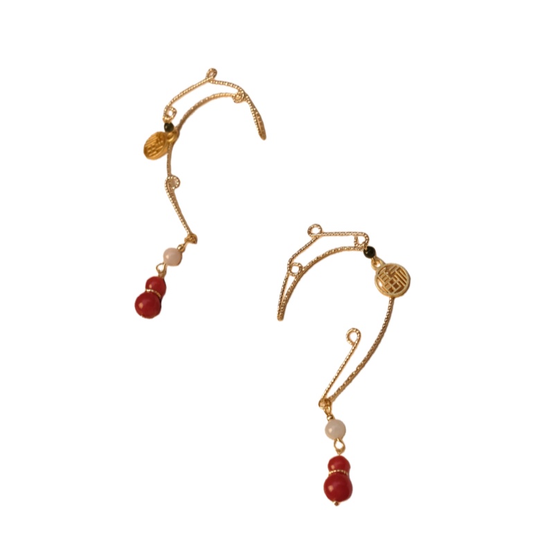 饰品/耳环女长款气质/饰品女长款时尚/创意饰品/耳饰白底实物图