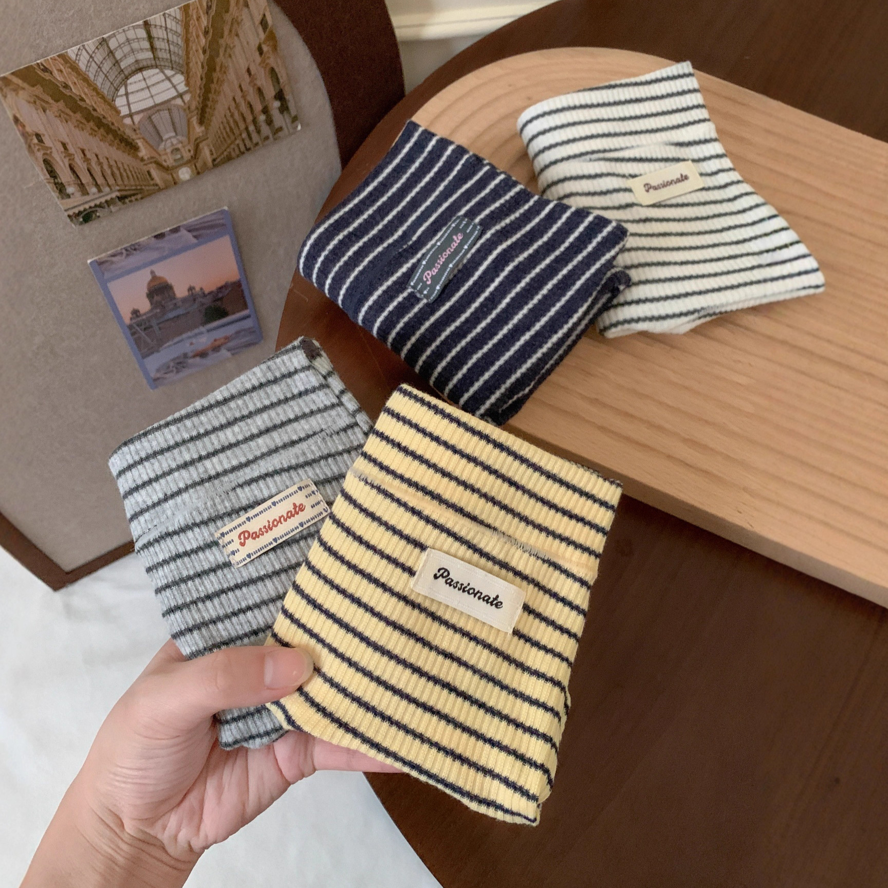 New striped Whisper Women's mid-waist comfortable and breathable underwear, pure cotton women's four-corner flat pants details Picture