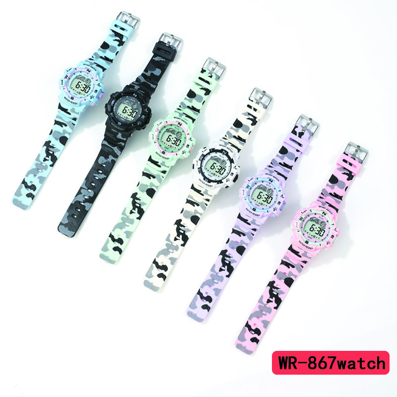 The YITONG basic electronic watch from YITONG offers high cost performance, durability and peace of mind. It is specially designed for students to wear in class and on a daily basis. The Y-867 basic electronic watch features a round camouflage color, is waterproof for both men and women, and is a trendy sports watch details Picture