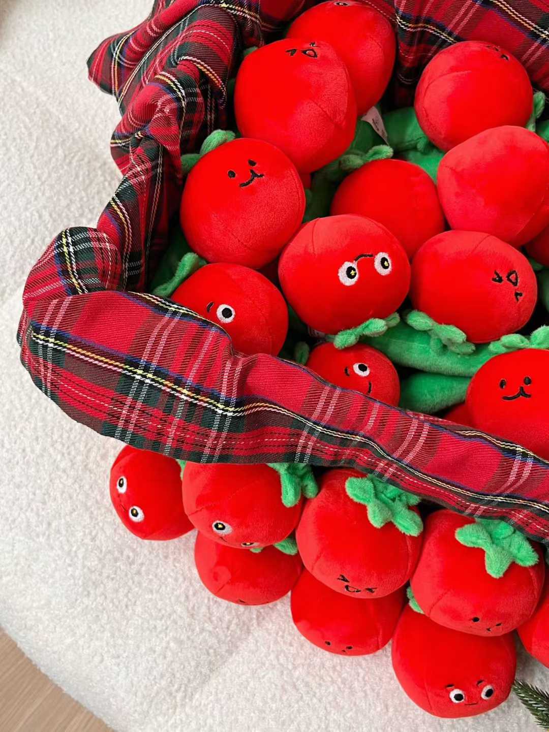 Tomato cub, so cute! Its round and chubby cheeks are so soft and fluffy when pinched, super relaxing Specification image