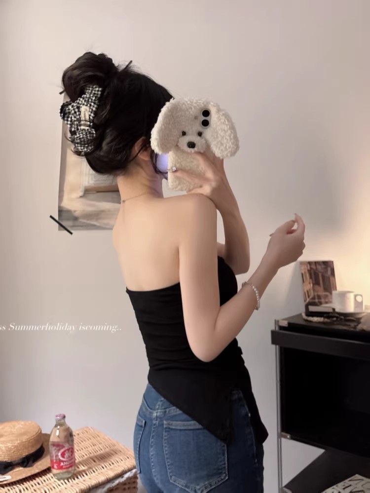 The new summer style with a spicy girl design features a hollowed-out irregular hem and a one-piece body shape that is slimming and form-fitting. It comes with a chest pad and is versatile for women pic 11