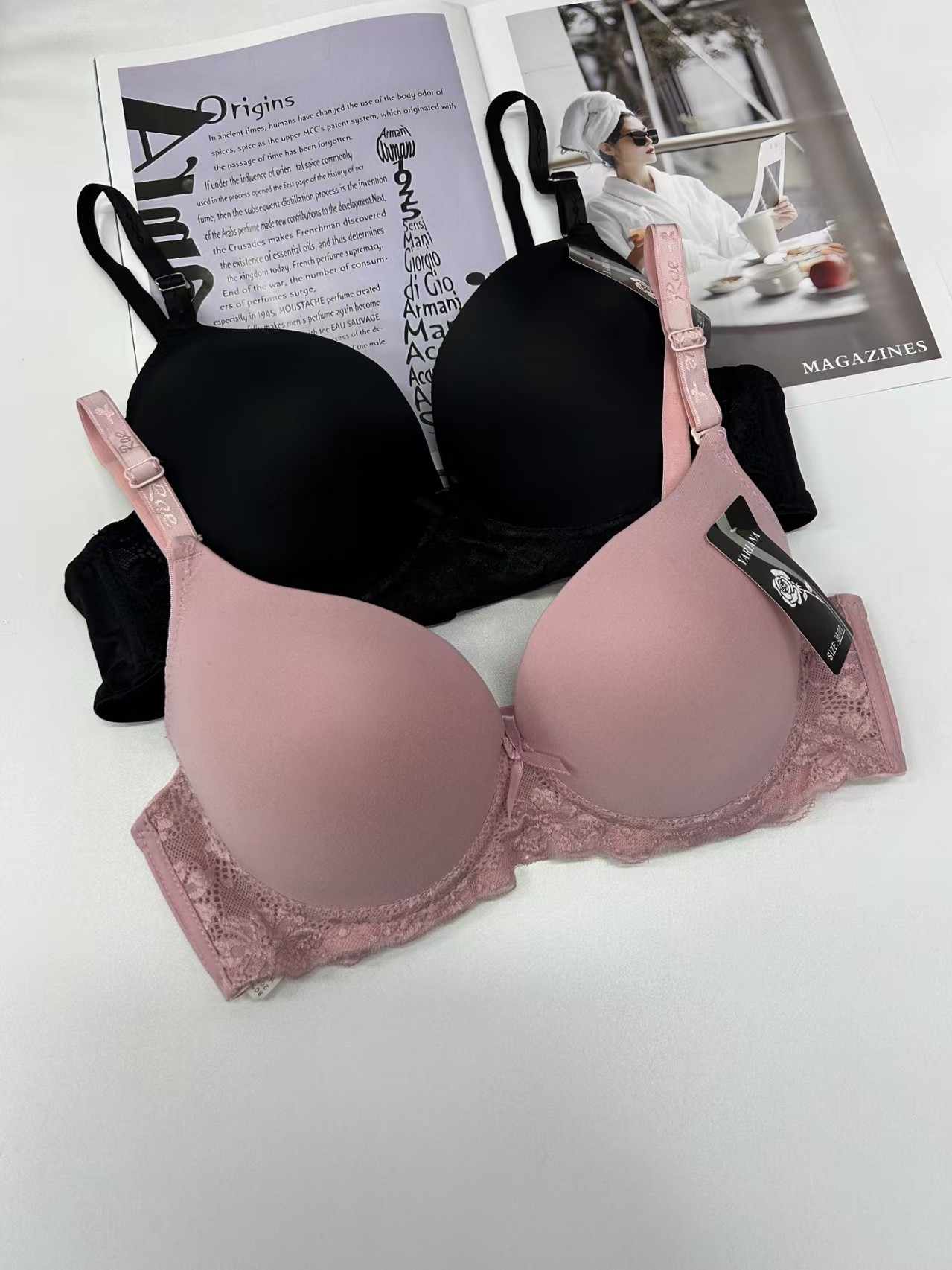 2702# Export to the Middle East and Africa in stock sexy women's bras, lift and gather comfortable and breathable sports bras for women, QNI details Picture