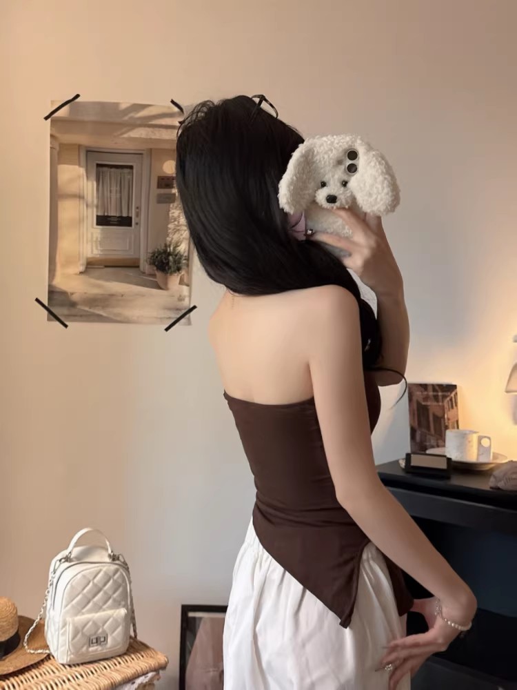 The new summer style with a spicy girl design features a hollowed-out irregular hem and a one-piece body shape that is slimming and form-fitting. It comes with a chest pad and is versatile for women pic 15