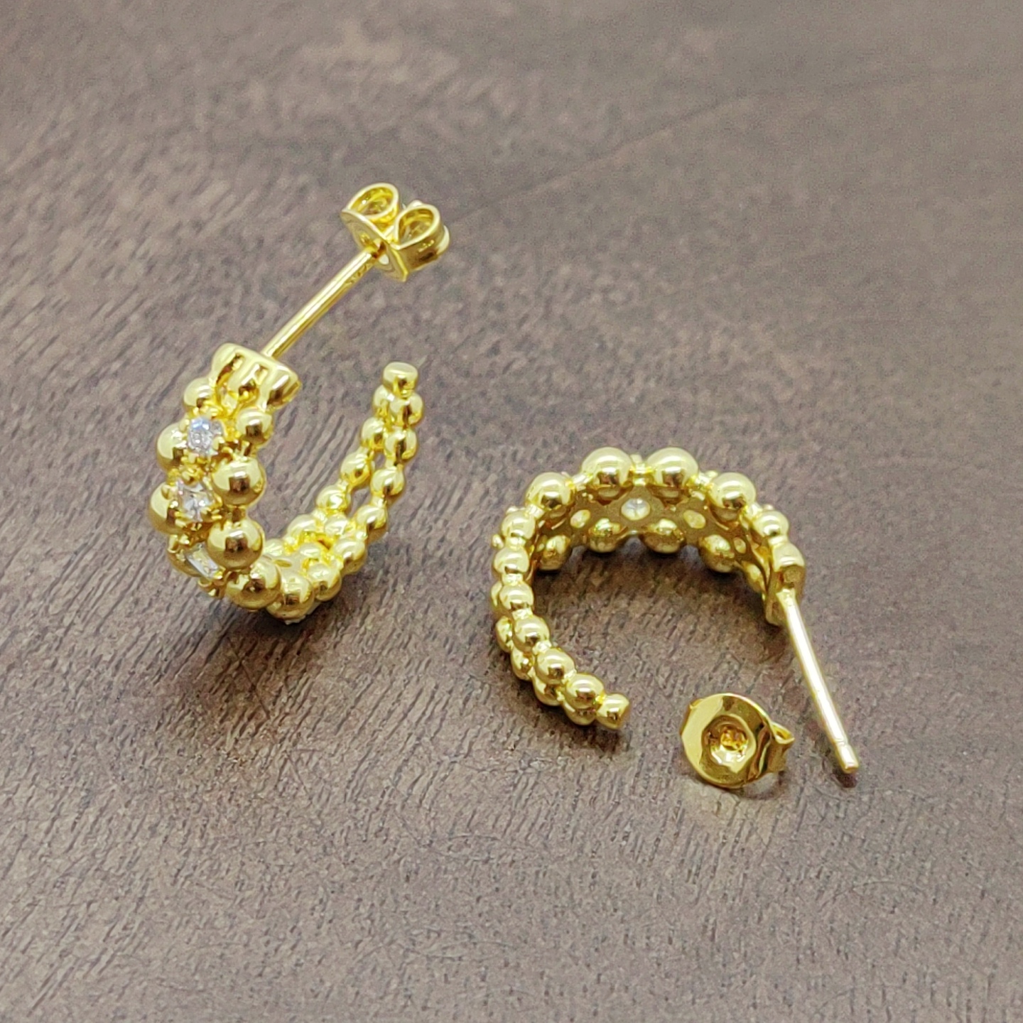 Golden bead-shaped earrings, stud earrings, earrings and ear sticks, multiple pairs, simple, fashionable and versatile for girls. White zirconium bubble earrings, silver needles Item Picture