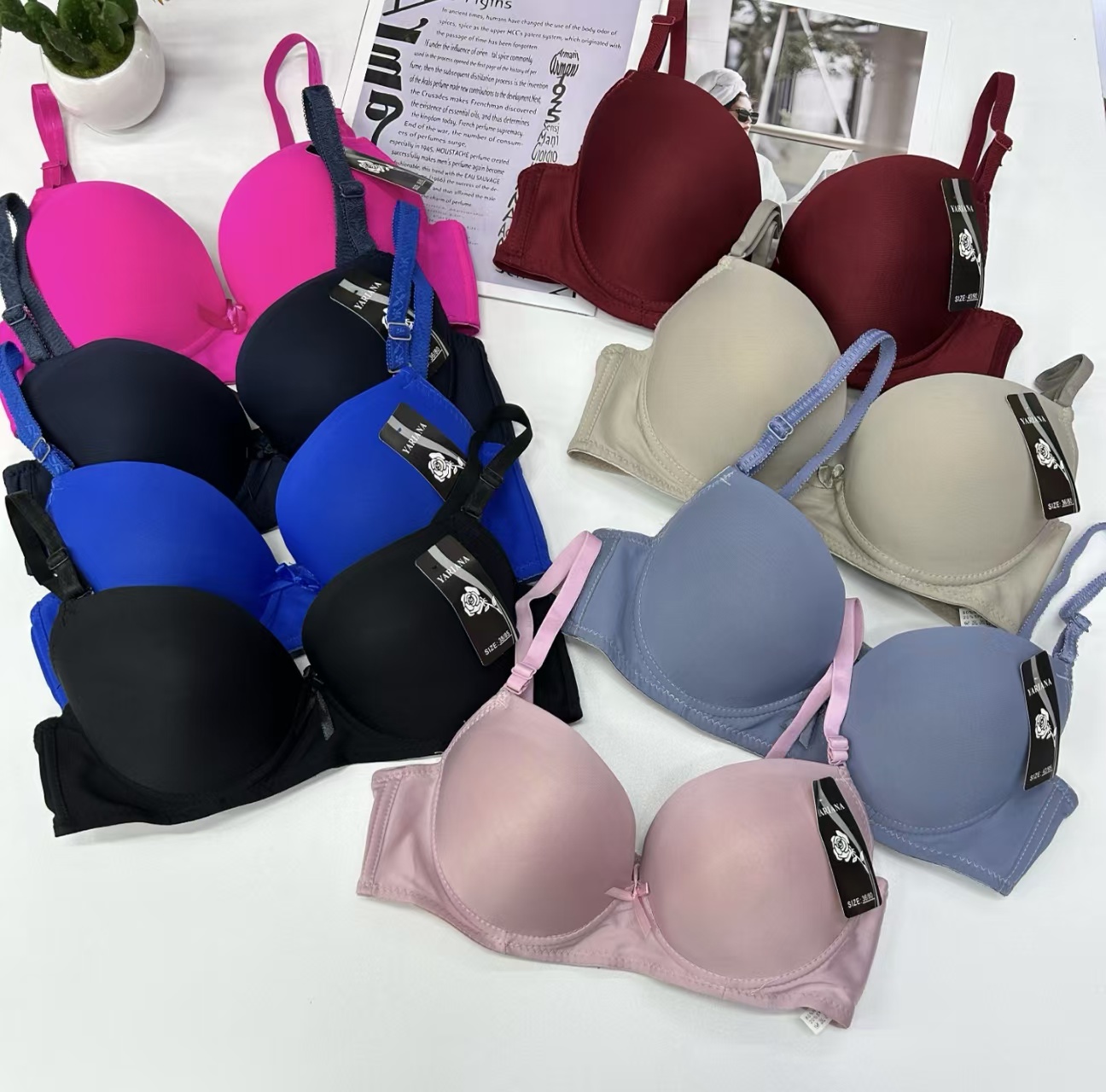 1282# Export to the Middle East and Africa in stock sexy women's bras, lift and gather comfortable and breathable sports bras for women, QNI full figure