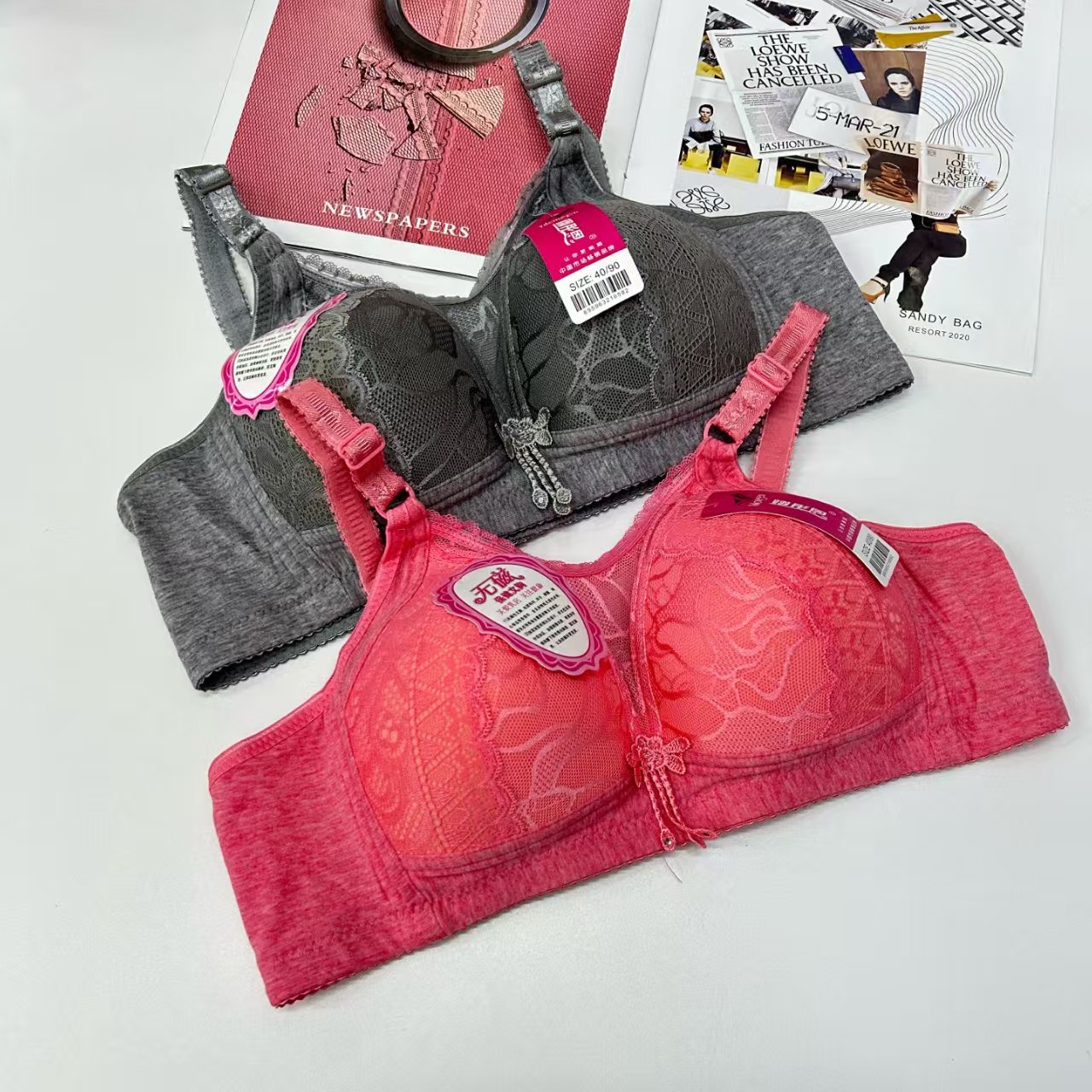 7153# Export to the Middle East and Africa in stock sexy women's bras, lift and gather comfortable and breathable sports bras for women, QNI Specification drawing