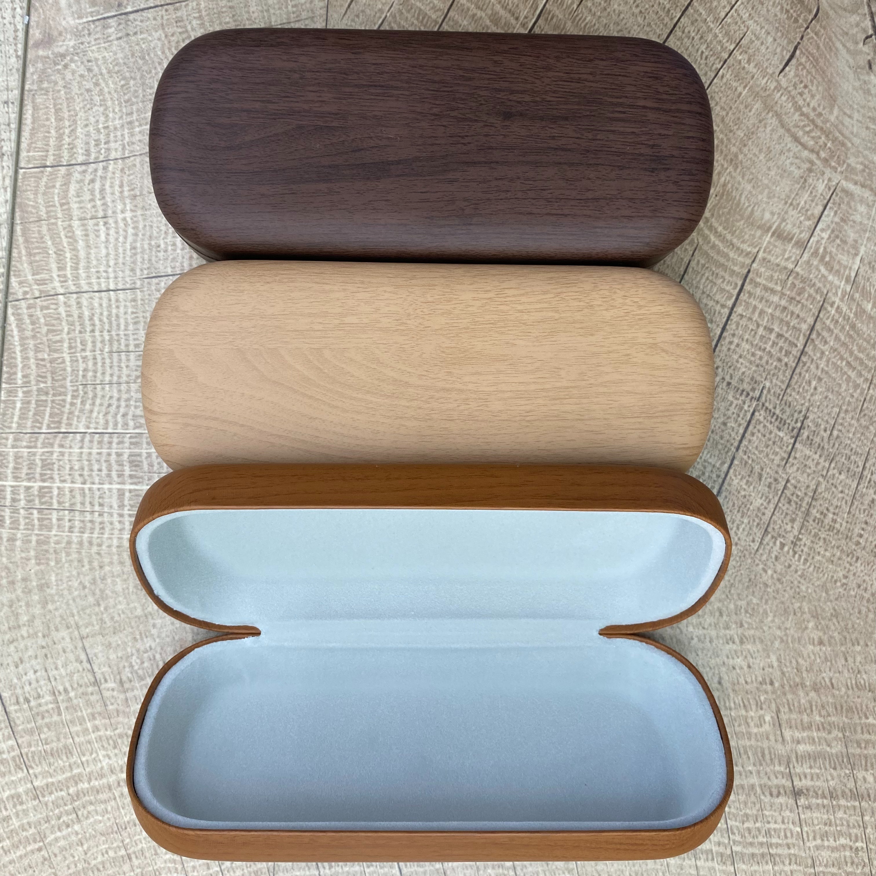 Wood-grain leather eyeglass case, large-frame optical glasses, reading glasses case Specification drawing
