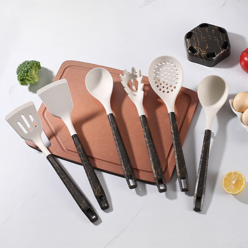 烹饪勺铲实物图