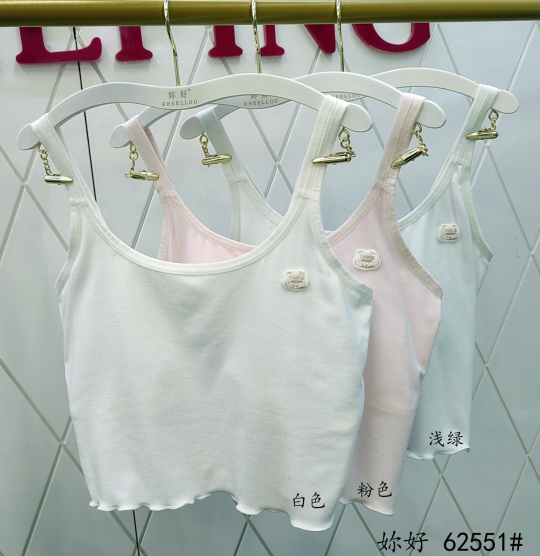The first stage of the development period of girls' underwear: summer thin cotton inner cushion anti-protrusion children's vest, primary school students' bra vest Item Picture