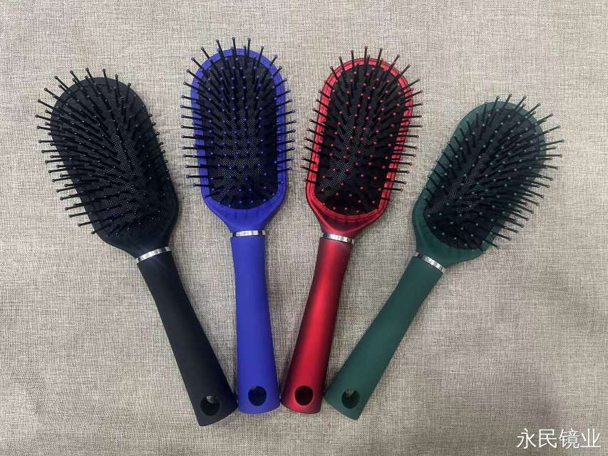 【 Yongmin Mirror Industry 】9585-69 Elastic paint, fashionable and simple design, exquisite packaging, soft and anti-static, classic air cushion comb