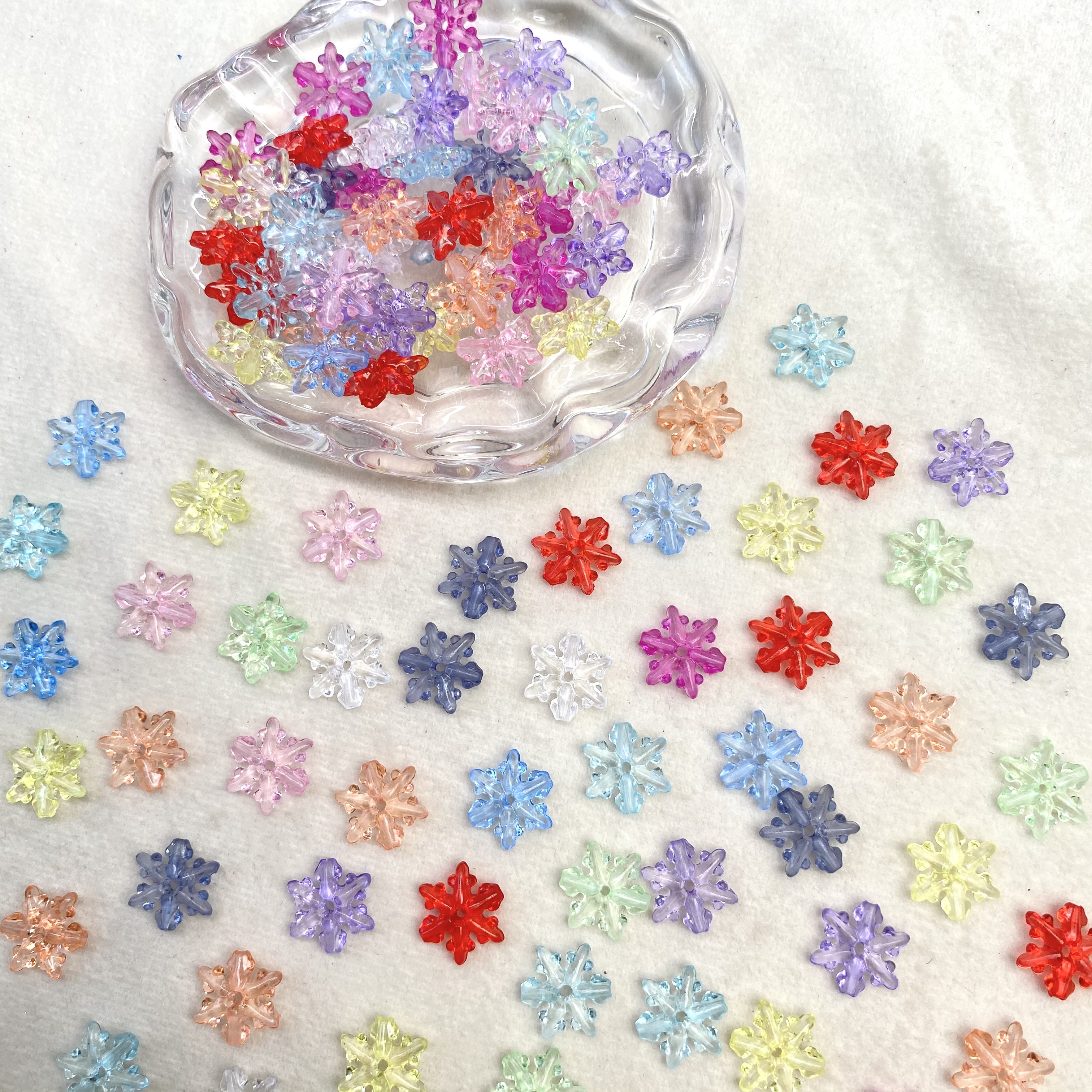 亚克力透明竖孔雪花片diy/手机链钥匙扣饰品配件材料散珠