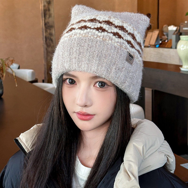 New cute antler knitted cap for women's autumn and winter warmth woolen cap with velvet ear-protecting pullover hat details Picture