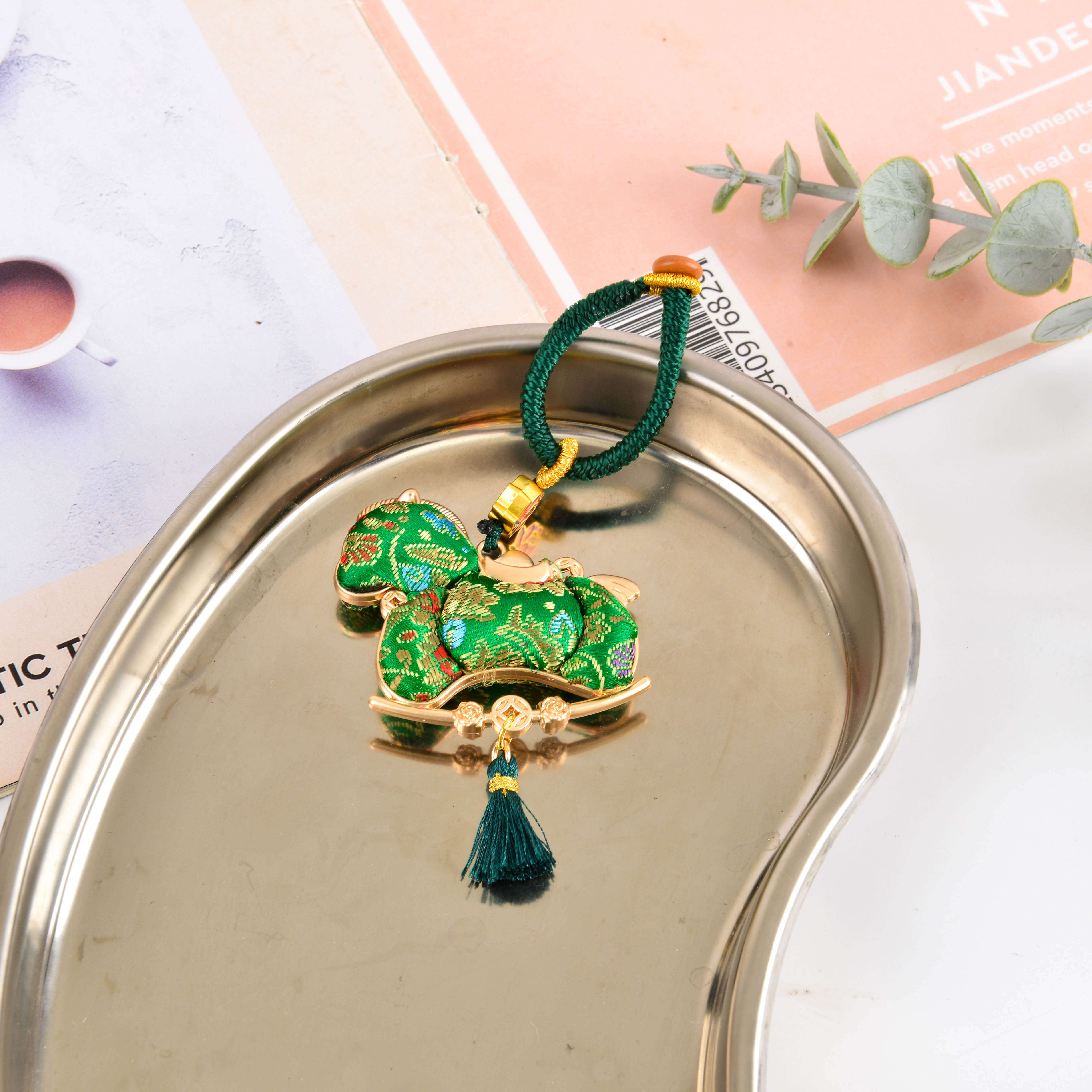 New Chinese-style intangible cultural heritage of the Year of the Horse, Song brocade, small beard, hanging cart, hanging bag, hanging key, hanging gift, minimum order of one. Specification image