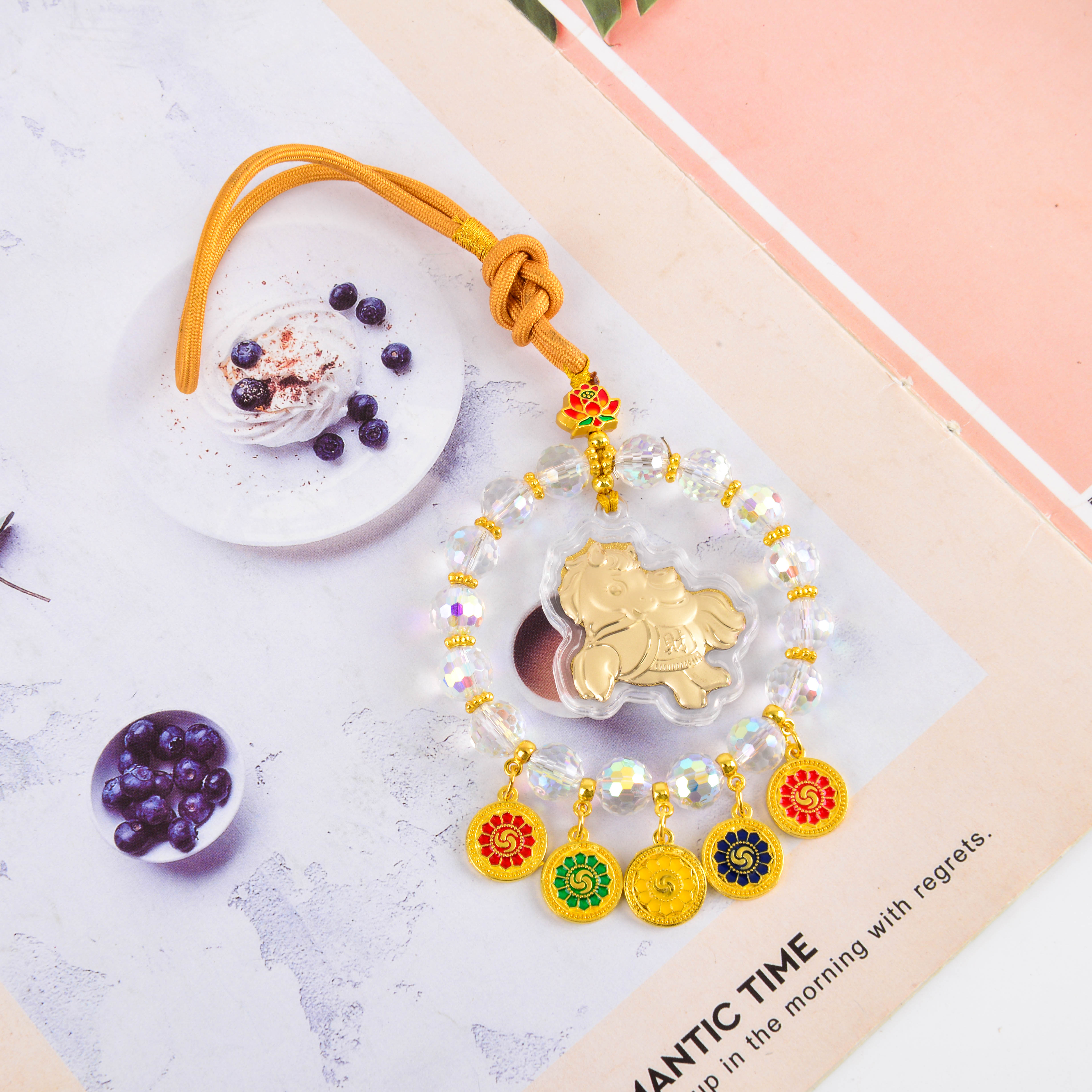 New Chinese-style crystal car pendants for the Year of the Horse - "Get Rich Right Away" and "Make Money Right Away" - minimum order quantity. Specification image