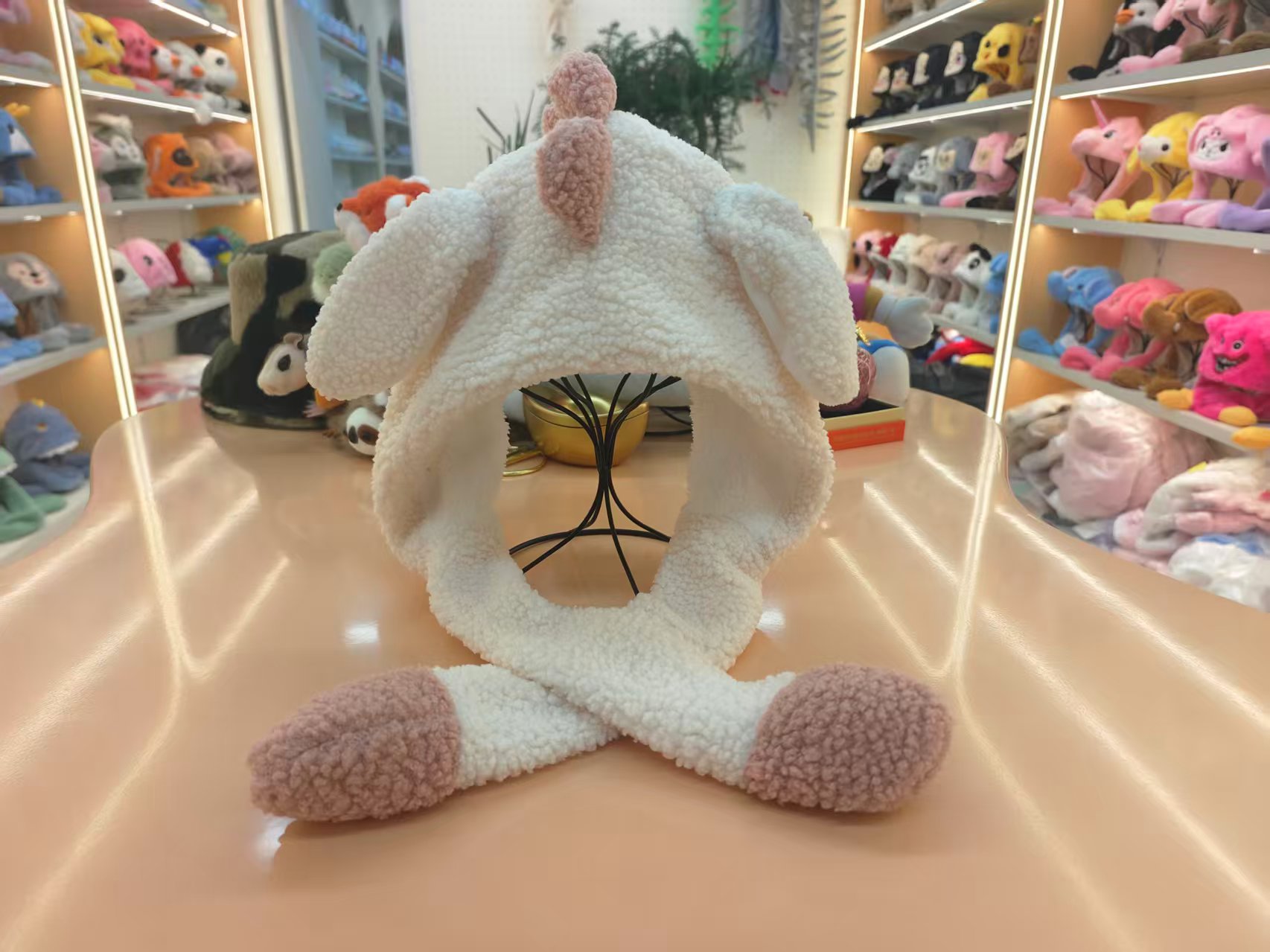 星星人kitty毛绒挂件马年毛绒玩具帽子装饰可爱萌趣礼物