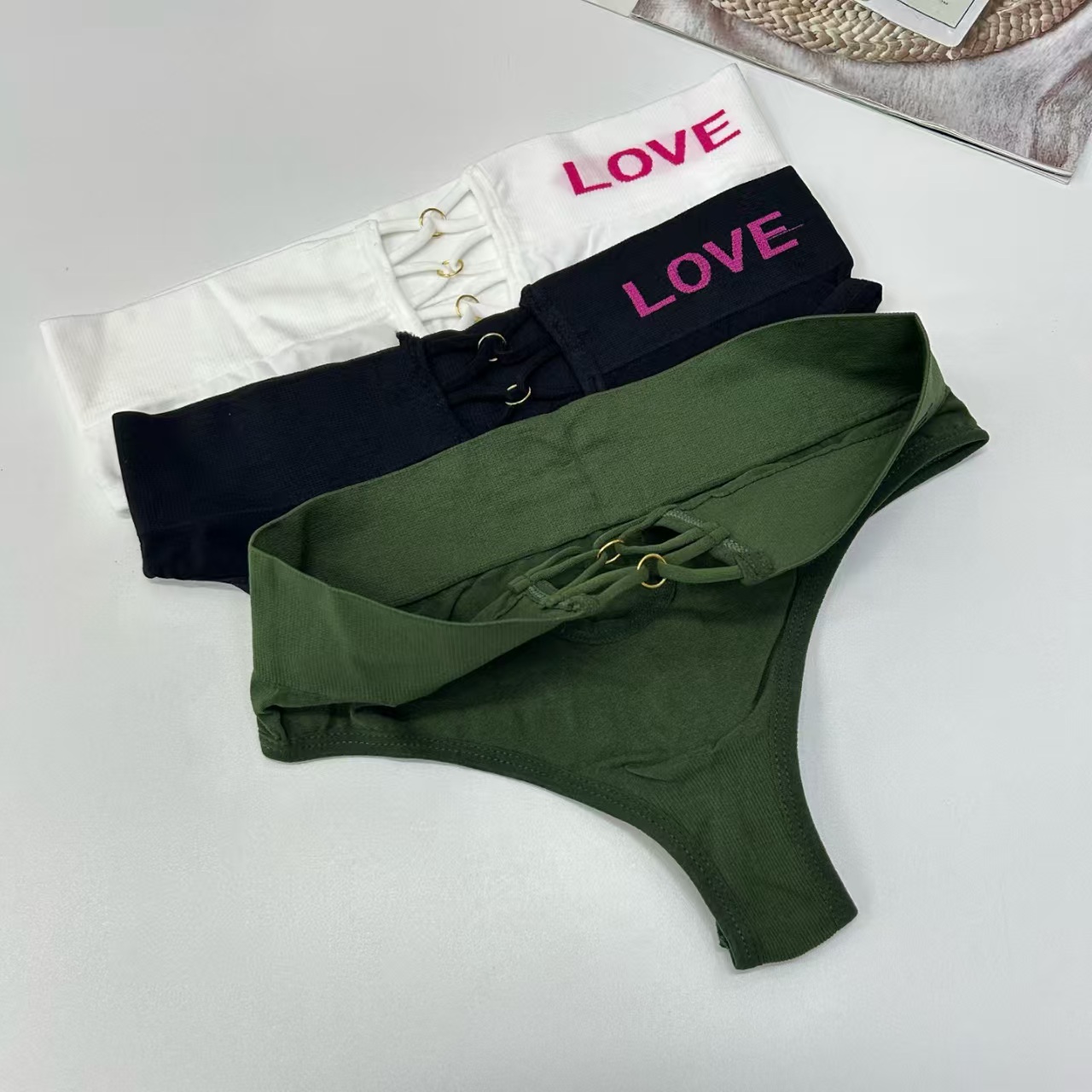 004# Foreign Trade Bestseller Seamless Sexy thong, high-waisted waist fitness yoga underwear, sports T pants, women's fashionable and sexy QNI Specification drawing