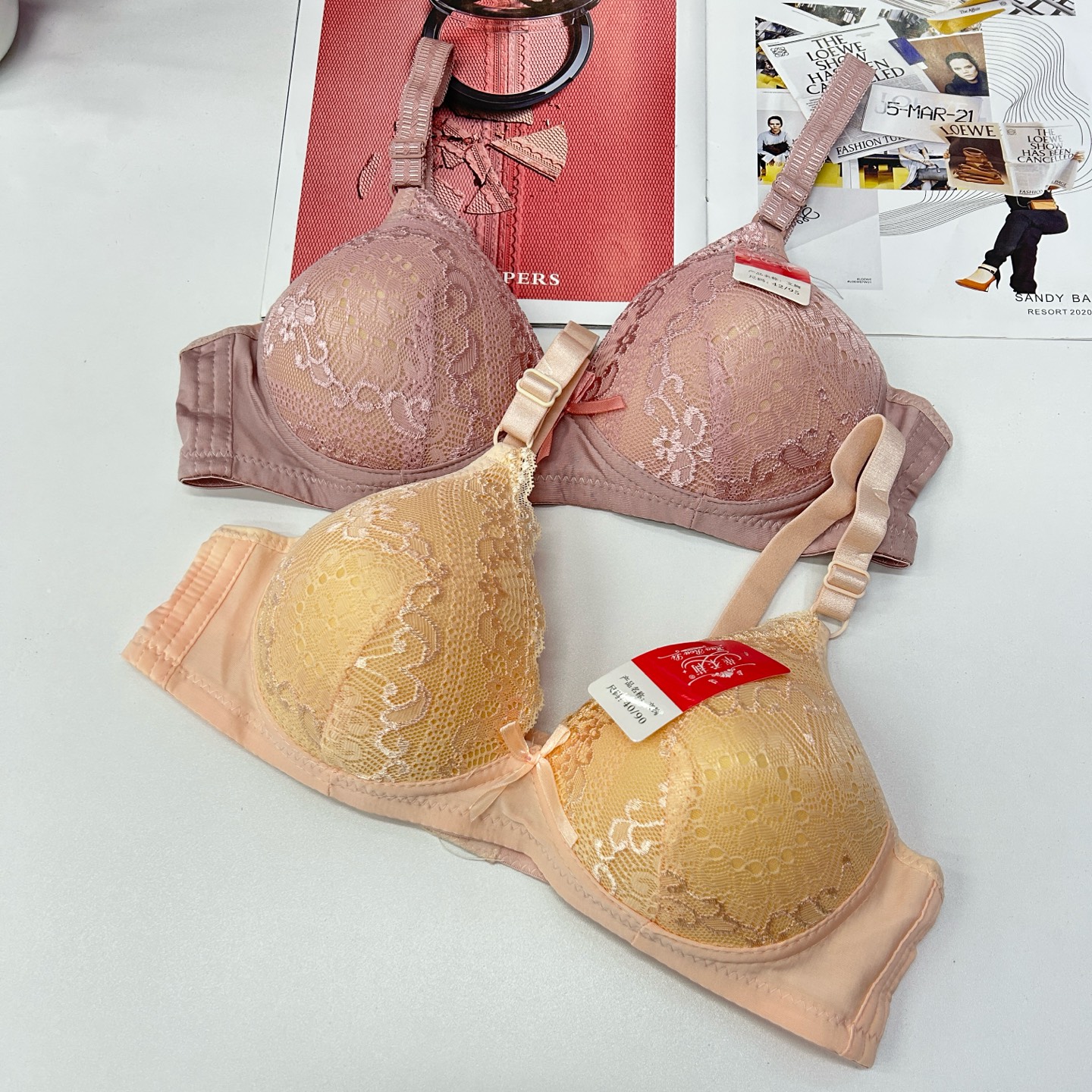 378# For export to the Middle East and Africa, women's bras are solid color lace cup-shaped, comfortable, sexy and romantic bras, lifting and gathering sports bras, women's bras, underwear, QNI Specification drawing
