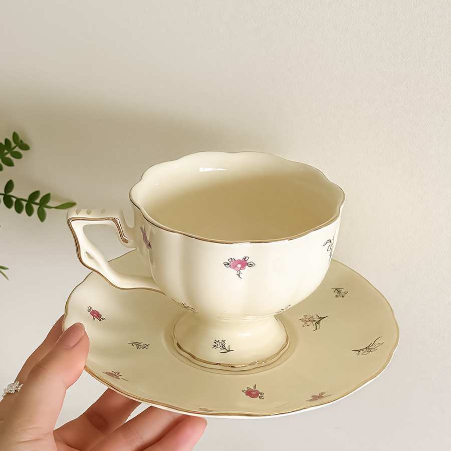 奶杯/牛奶杯实物图