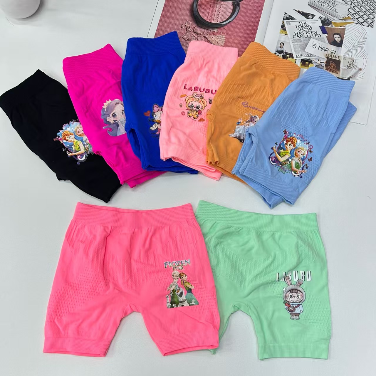 056# Children's hip-lifting leggings Cartoon Pattern Printed Children's leggings Vertical stripe waist-head elastic leggings Children's underwear QNI Item Picture