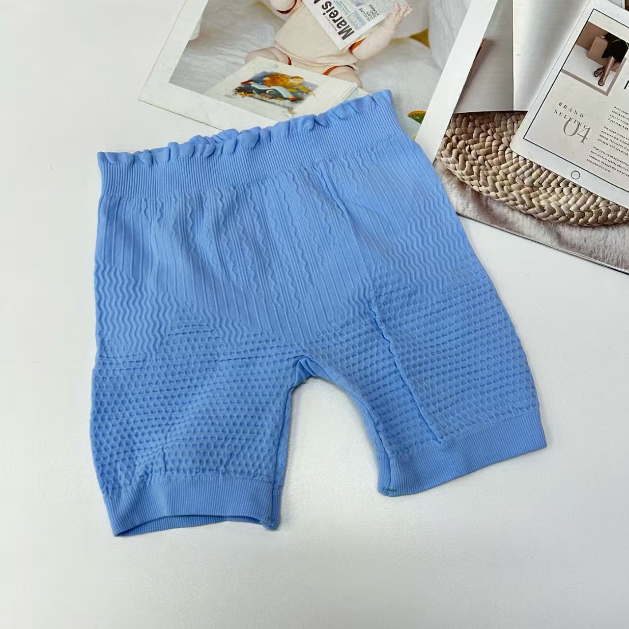 059# Children's hip-lifting leggings, Black fungus lace children's leggings, vertical stripe waistband elastic top leggings, children's underwear QNI Application Scenario