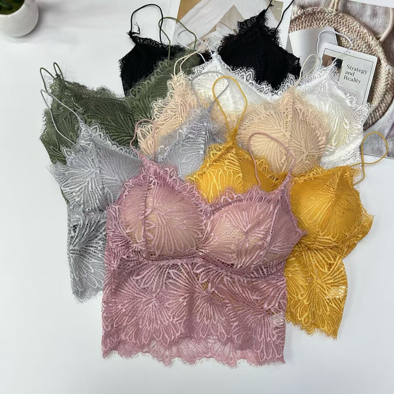 9936# for export to the Middle East and Africa, stock women's vests, broadband solid color, comfortable, sexy and interesting vests, beautiful straps, chest pads, back center underwear, QNI full figure