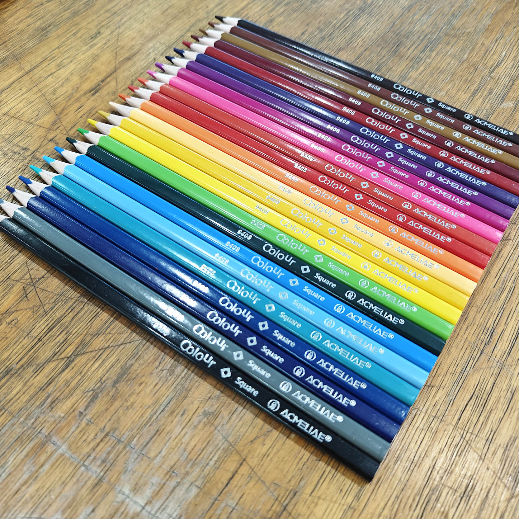 ACMELIAE 7'' 24PCS Square Shape Color Pencil details Picture
