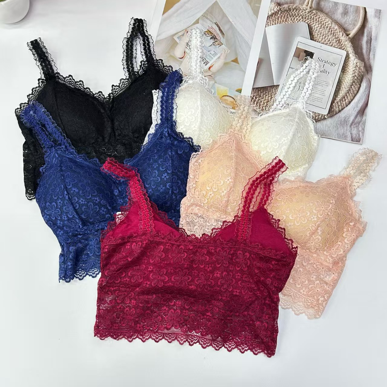 555# Export to the Middle East and Africa, stock women's vests, broadband solid color, comfortable, sexy and interesting vests, beautiful back, detachable chest pad, back center underwear, QNI full figure