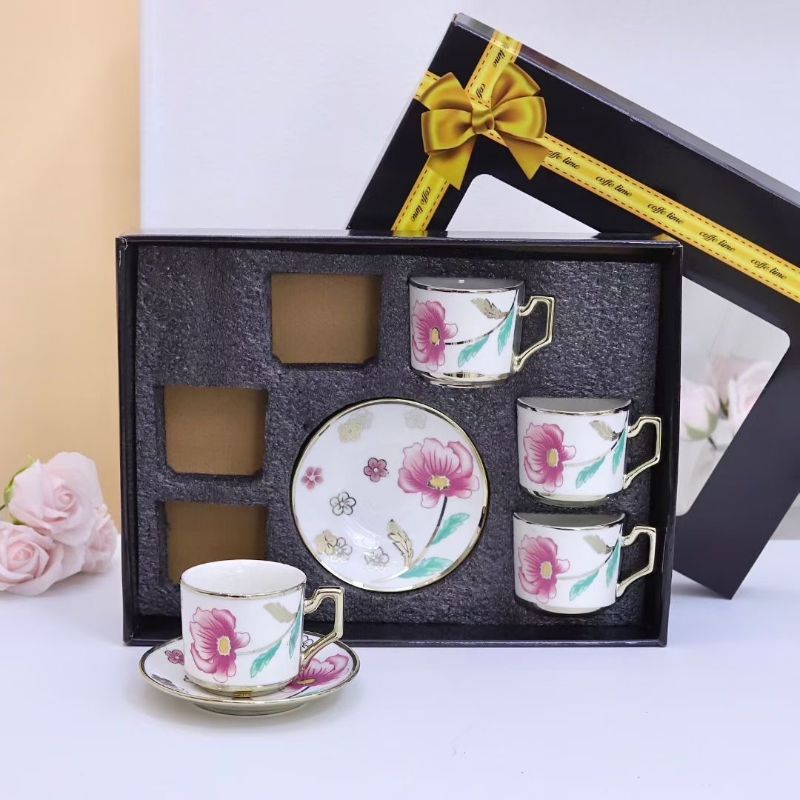 欧式陶瓷茶具套装含茶杯茶碟餐具碗碟盘子日用陶瓷餐具组合家用新款