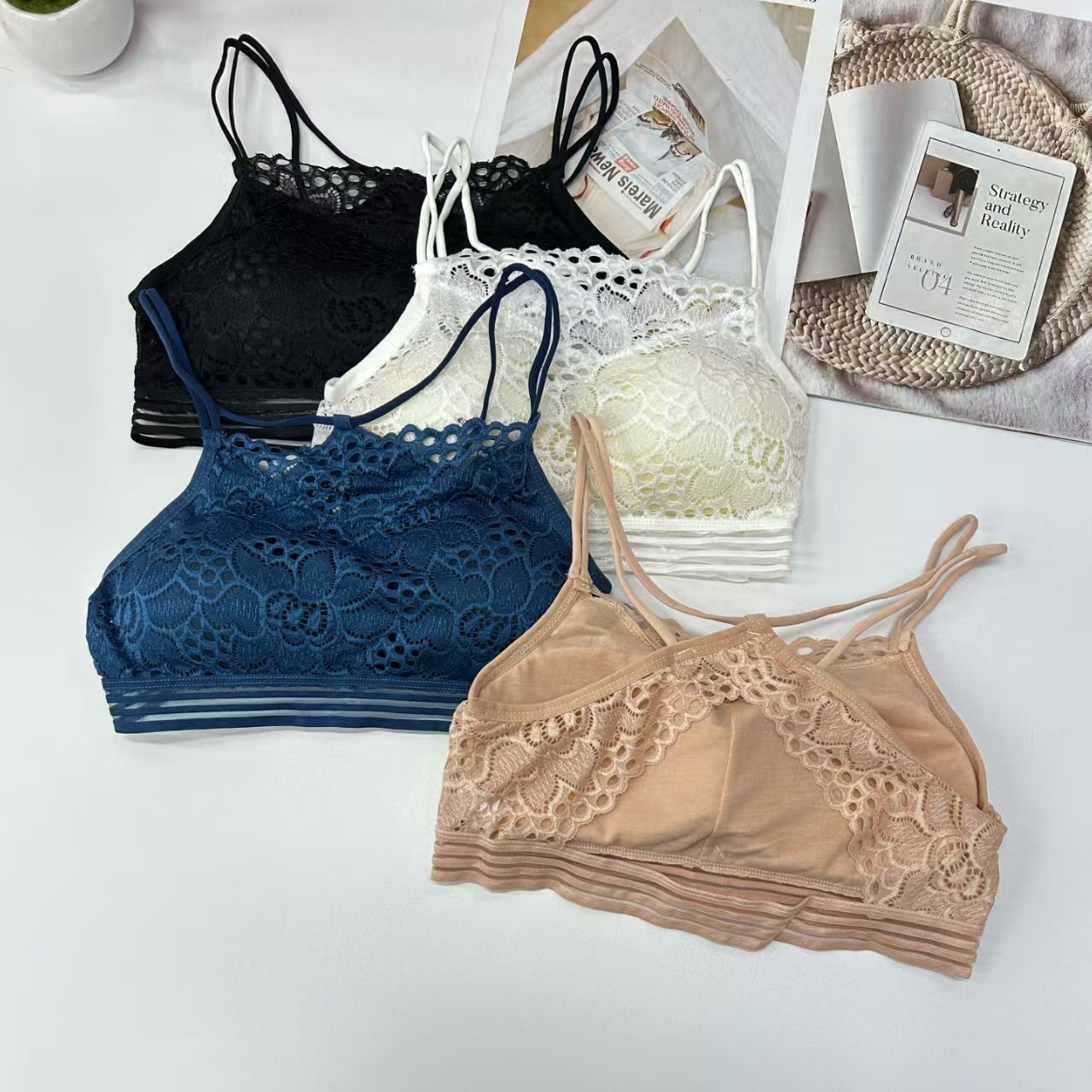 8855# Export to the Middle East and Africa, stock women's vests, broadband solid color, comfortable, sexy and interesting vests, beautiful back, detachable chest pad, back center underwear, QNI details Picture