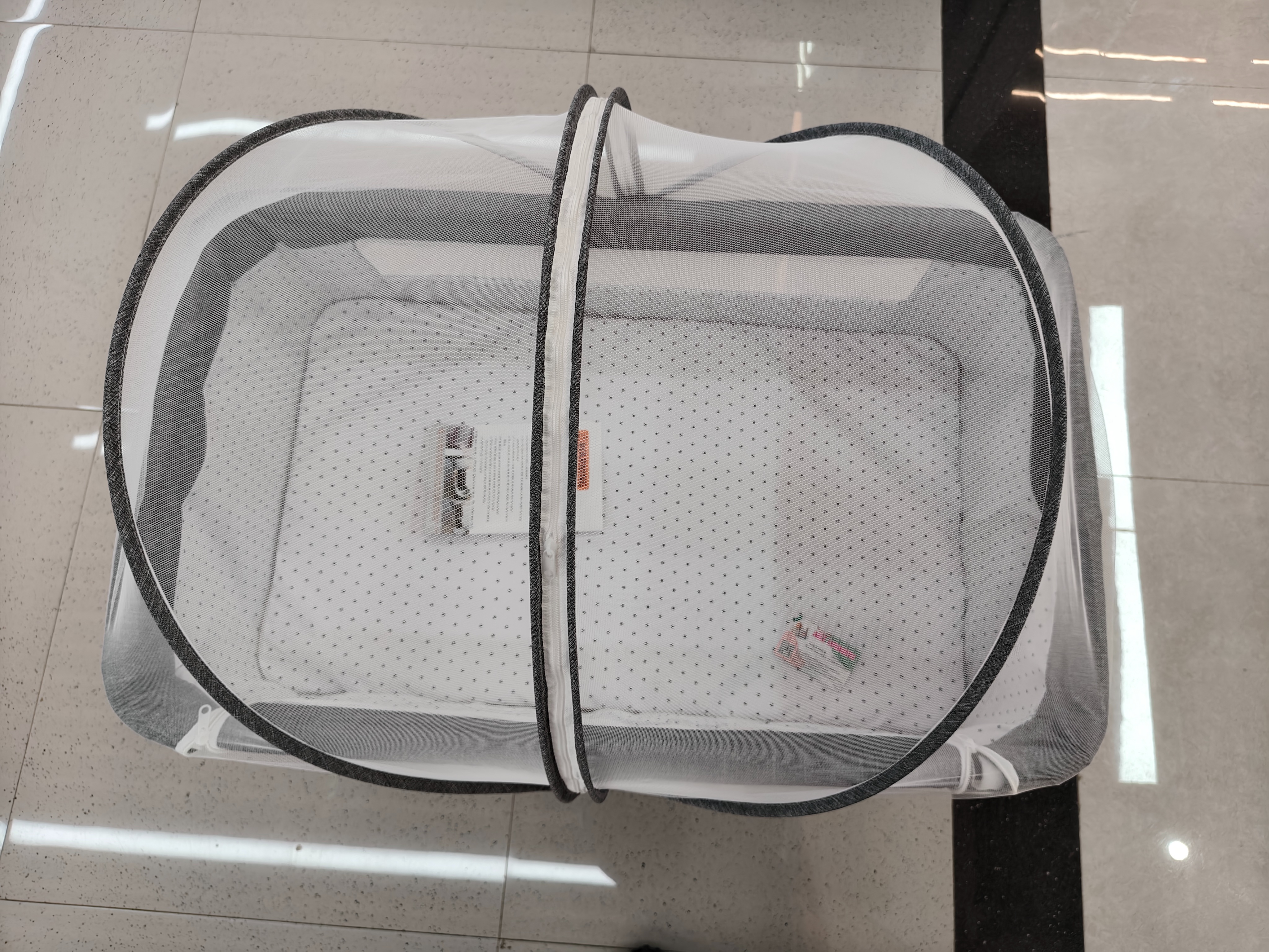 Junzai grey fabric baby cribs, children's beds, mosquito nets, mosquito repellent covers, baby sleep products are soft, breathable, safe and comfortable Specification image