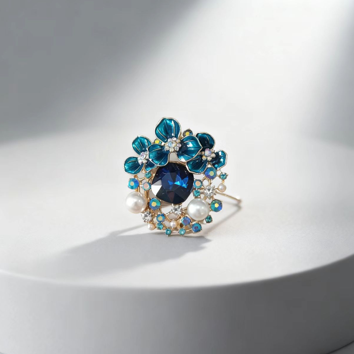 胸针/胸花布艺/丹桃珠宝/钢笔/钩针花白底实物图