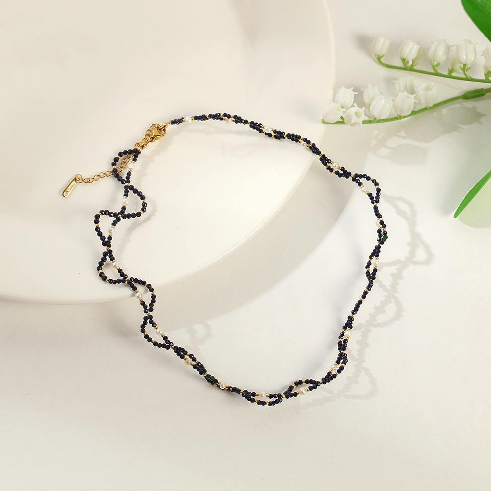 Yunyi Shijia original lace-shaped necklace in stock, new style, all handcrafted Application Scenario